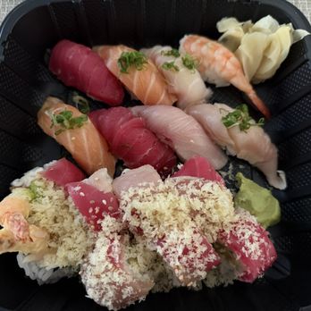 Kitajima Sushi & Thai - Kitajima Combo with a Tustin Roll - Japanese Near Me - Tustin, California Kitajima Sushi & Thai - Kitajima Combo with a Tustin Roll - Japanese Near Me - Tustin, California