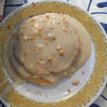 808 Grindz Cafe - Macadamia nut pancakes with house syrup - Cafes Near Me - Lahaina, Hawaii