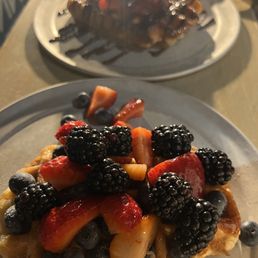 Berries Insanity Waffle