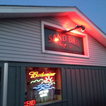 Sand Bar - The Sand Bar - Pizza Near Me - Huron, Ohio