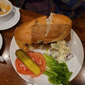 Oyster Bar - Oyster poor boy sandwich - Seafood Near Me - Sparks, Nevada Oyster Bar - Oyster poor boy sandwich - Seafood Near Me - Sparks, Nevada