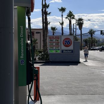 76 Gas Station - Jan 24, 2026 - Gas Stations Near Me - Palm Springs, California 76 Gas Station - Jan 24, 2026 - Gas Stations Near Me - Palm Springs, California