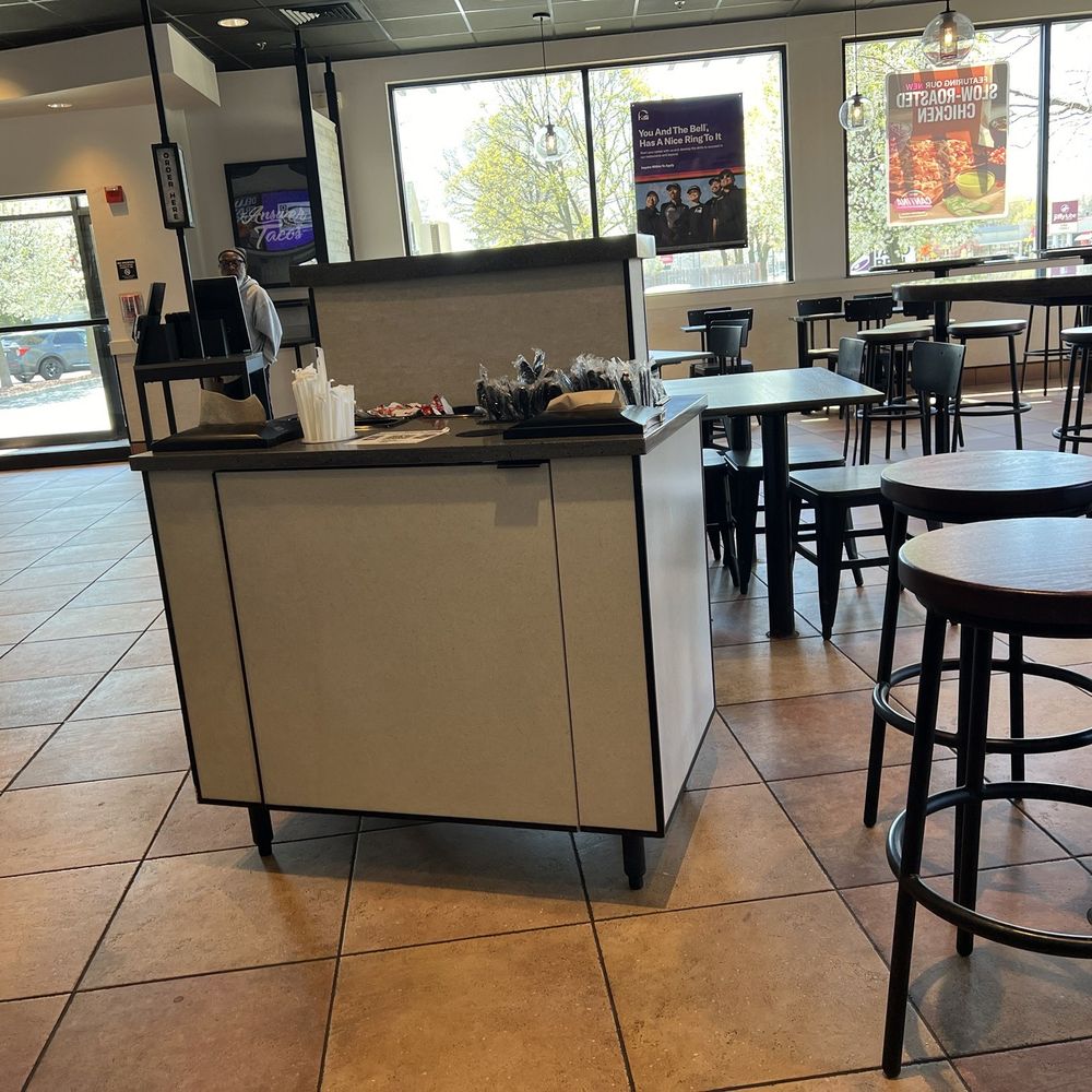 Taco Bell - Immaculate!!! - Fast Food Near Me - Zion, Illinois Taco Bell - Immaculate!!! - Fast Food Near Me - Zion, Illinois