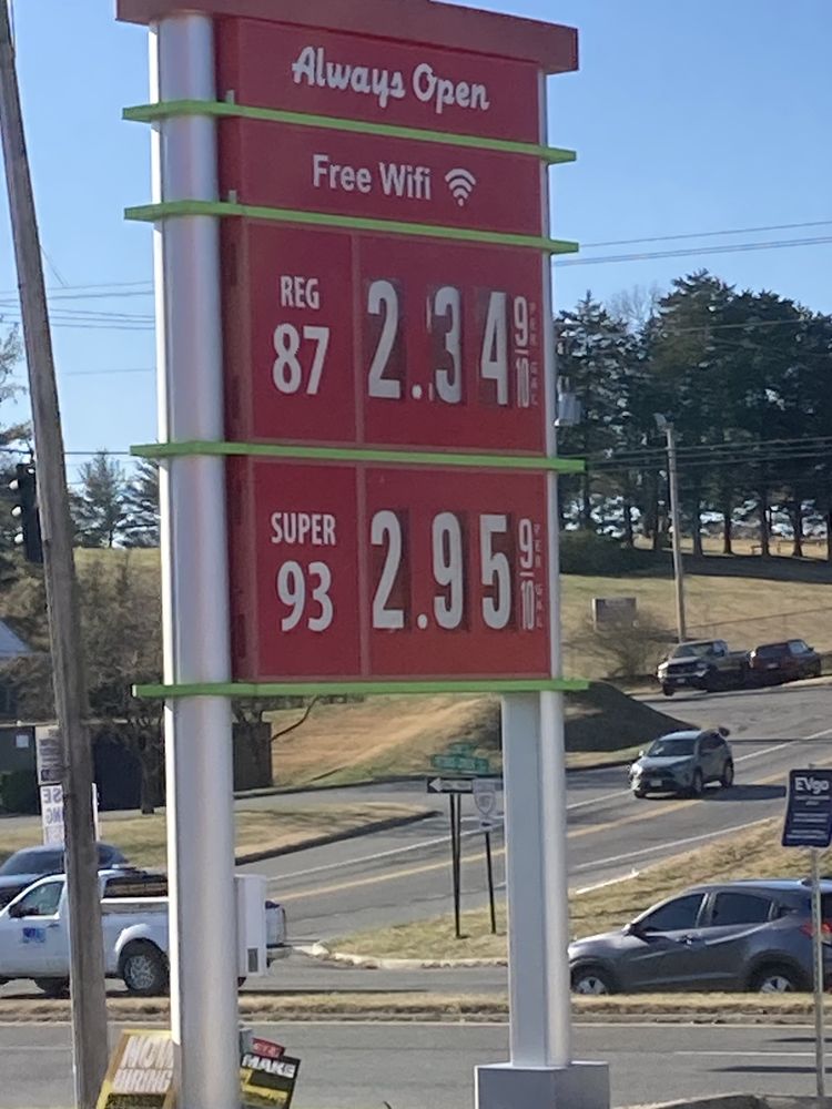 SHEETZ Updated September 2024 2703 Peters Creek Rd NW, ROANOKE