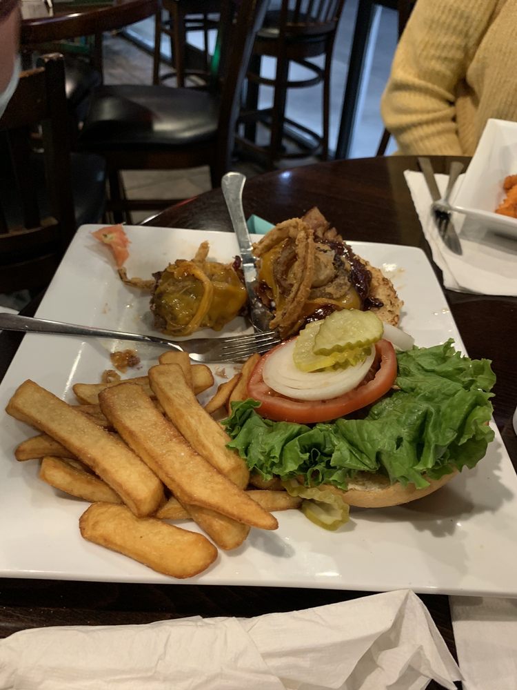 High Waters Sports Bar and Grill