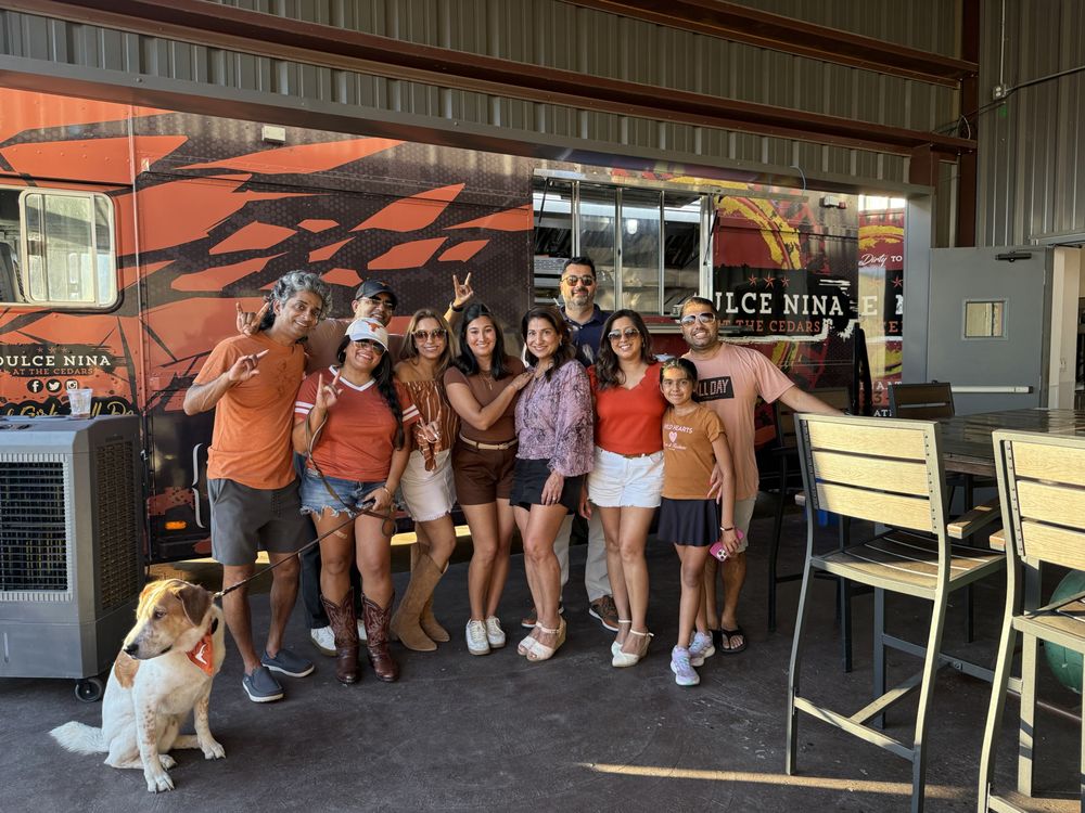 Dulce Nina outdoor area