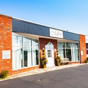 Moda Hair Studio - We have plenty of parking - Hair Salons Near Me - Milford, Connecticut
