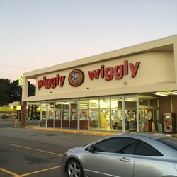 Piggly Wiggly - Piggly Wiggly, Charleston, WV