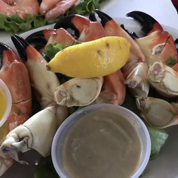 Cabbage Key - Highly recommend to go there during their stone crabs season!! Only one size but sooooo sweet! - Seafood Near Me - Pineland, Florida