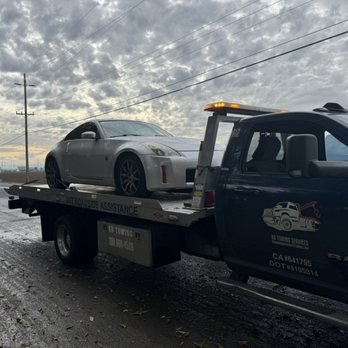 KB Towing Services - Towing Near Me