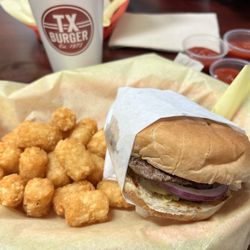 Texas Burger - Maverick cheeseburger and tater tots