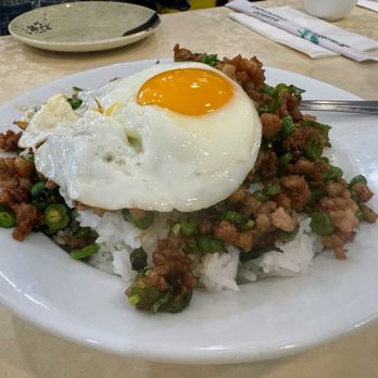 Kevin's Kitchen - Thai style minced pork rice - Hong Kong Style Cafe Near Me - Honolulu, Hawaii