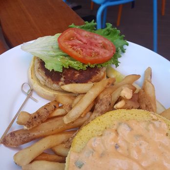 Crooked Hammock Brewery - Crab cake sandwich - New American Near Me - Lewes, Delaware Crooked Hammock Brewery - Crab cake sandwich - New American Near Me - Lewes, Delaware