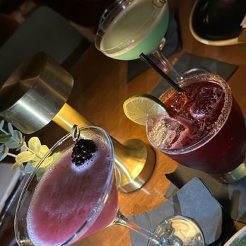 Verse - Fantastic cocktails - Seafood Near Me - Toluca Lake, California Verse - Fantastic cocktails - Seafood Near Me - Toluca Lake, California