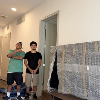 Austin Moving Company - Austin Moving Company !!! - Movers Near Me - Austin, Texas Austin Moving Company - Austin Moving Company !!! - Movers Near Me - Austin, Texas