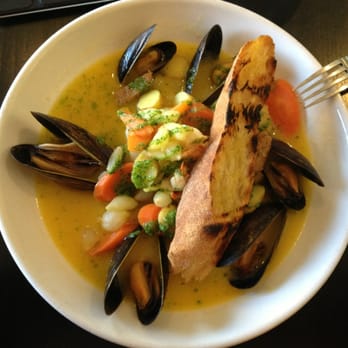 Eclipse Bistro - Bowl of heaven - New American Near Me - Wilmington, Delaware Eclipse Bistro - Bowl of heaven - New American Near Me - Wilmington, Delaware