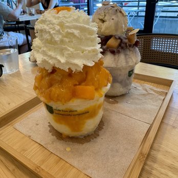 Snowy Village - Mango and Taro - Desserts Near Me - Portland, Oregon