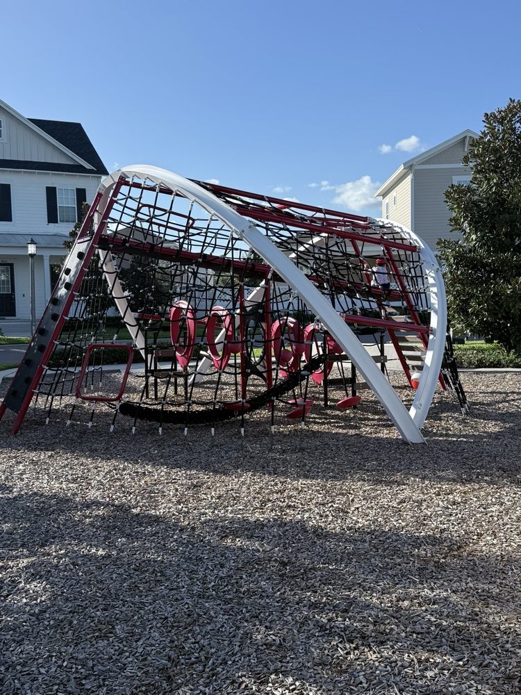 Magnolia Square Image
