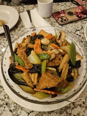 Yuan Su Vegetarian by null