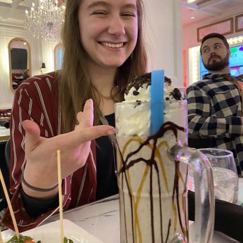 Sugar Factory Express - Cookie Shake! - Desserts Near Me - Bloomington, Minnesota