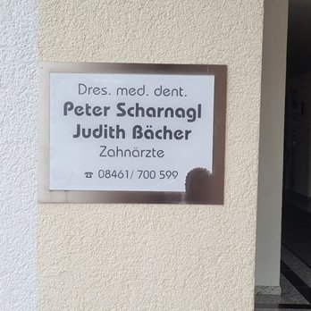Peter Scharnagl - Bissspuren am Schild. Gutes Gebiss - Doctors Near Me - Beilngries, BY