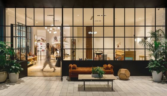 Commerce Goods + Supply by null