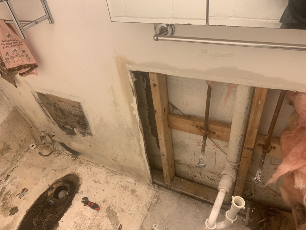 Slide of Wall To Wall Handyman Services