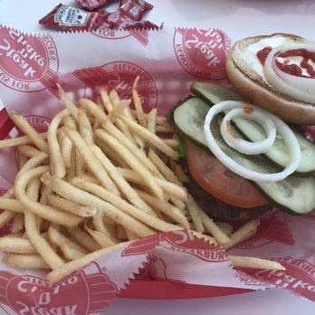 Steak ’n Shake - Double w/ fries - American Near Me - St. Petersburg, Florida Steak ’n Shake - Double w/ fries - American Near Me - St. Petersburg, Florida