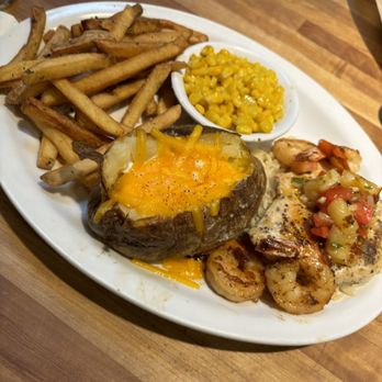 Cheddar's Scratch Kitchen - Key West Chicken & Shrimp - Comfort Food Near Me - Clarksville, Tennessee Cheddar's Scratch Kitchen - Key West Chicken & Shrimp - Comfort Food Near Me - Clarksville, Tennessee