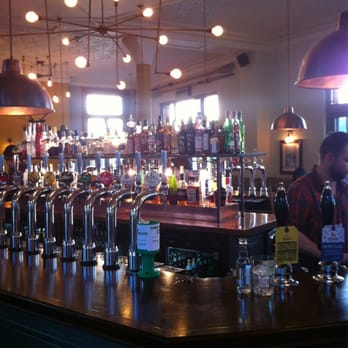 White Hart Barnes - Pubs Near Me - Barnes, XGL