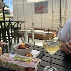 Vibe Cellars