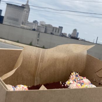 Luna Bakery-Downtown - Skyline - Cafes Near Me - Cleveland, Ohio