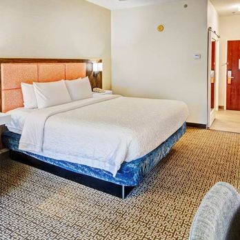Hampton Inn Van Buren - Guest room - Hotels Near Me - Van Buren, Arkansas Hampton Inn Van Buren - Guest room - Hotels Near Me - Van Buren, Arkansas