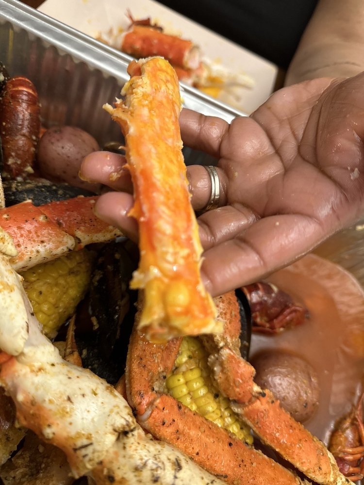 ROCKIN’ CRAB Updated October 2024 69 Photos & 60 Reviews 2807