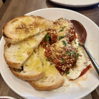 Davanti Enoteca - Nonna's Meatballs - Wine Bars Near Me - Naperville, Illinois
