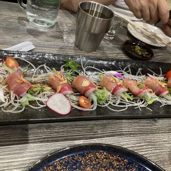 Yoshi Sushi - Sushi Bars Near Me - Los Altos, California
