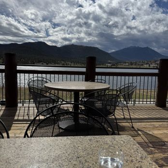 Ember Restaurant and Bar - Cocktail Bars Near Me - Estes Park, Colorado