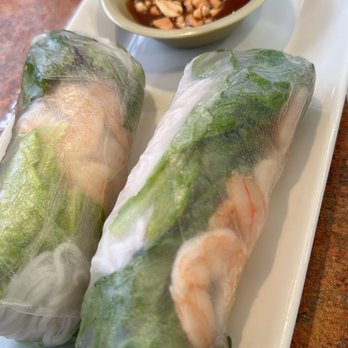 Fresh Bowl - Shrimp and pork spring rolls - Vietnamese Near Me - Austin, Texas