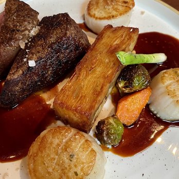Tiffins Restaurant - Surf and Turf - New American Near Me - Lake Buena Vista, Florida Tiffins Restaurant - Surf and Turf - New American Near Me - Lake Buena Vista, Florida