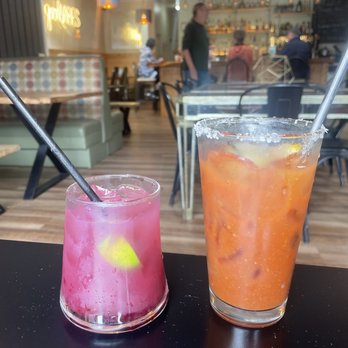 Nosh Eatery - Great Cocktails - New American Near Me - Florence, Oregon