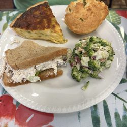 Laurie's Cafe - The Trio plates are what we ordered.