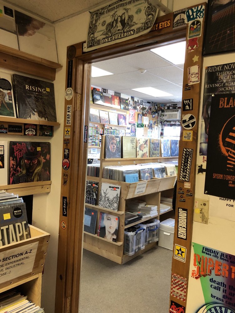 REDSCROLL RECORDS 20 Photos & 55 Reviews 69 South Turnpike Rd