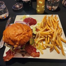 The Roadhouse - ABC Burger
