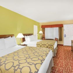 Baymont by Wyndham Sevierville Pigeon Forge - Guest room