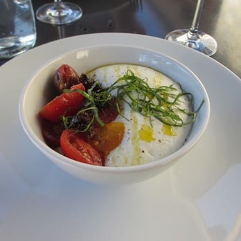 Amisfield Bistro - Mozarrella foam, heirloom tomatoes - Bistros Near Me - Lake Hayes, OTA Amisfield Bistro - Mozarrella foam, heirloom tomatoes - Bistros Near Me - Lake Hayes, OTA
