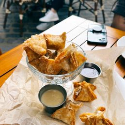 Crab Rangoon