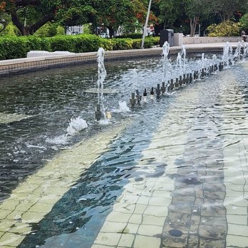 ArtsPark At Young Circle - FOUNTAIN - Playgrounds Near Me - Hollywood, Florida