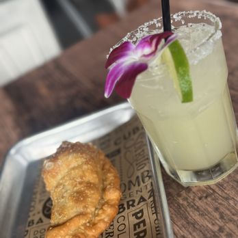 Sofrito Latin Cafe - Cuban Beef Empanada with margarita - Latin American Near Me - Orlando, Florida