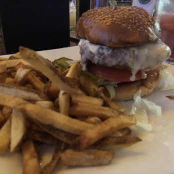 The District - Gastropubs Near Me - New York, New York The District - Gastropubs Near Me - New York, New York