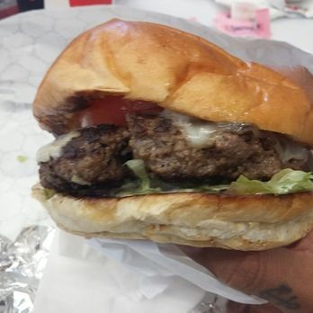 Retro Junction - Single burger. Nice and juicy - Convenience Stores Near Me - Fresno, California